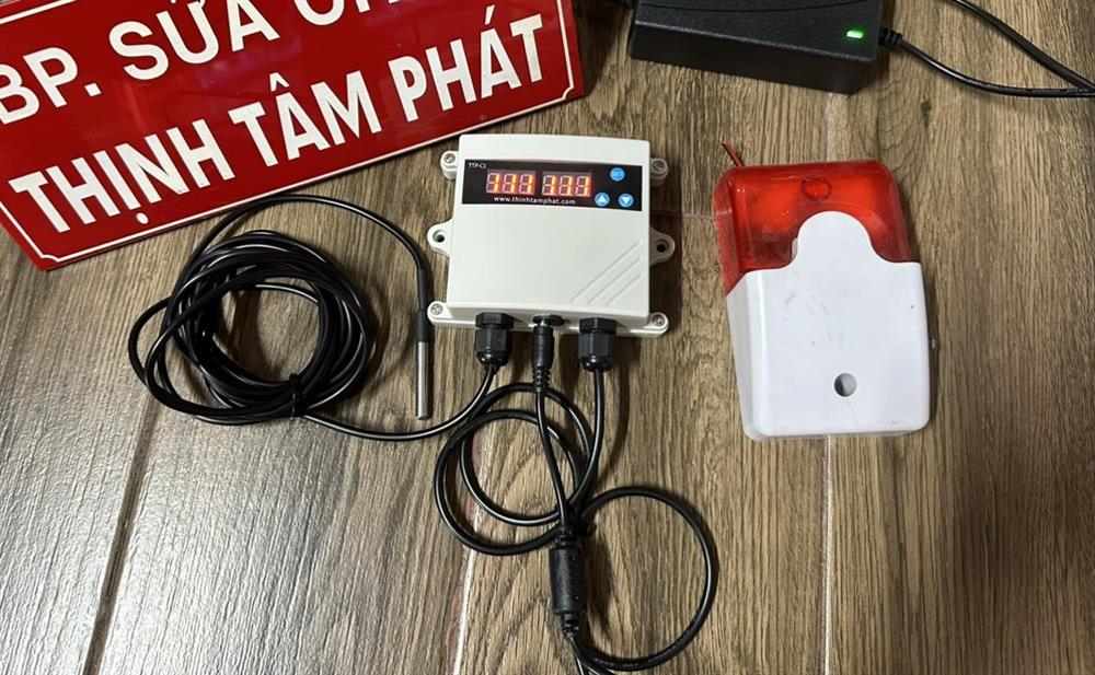 thiết bị cảnh báo